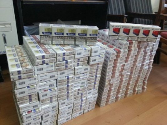 Bişniţar, lăsat de oamenii legii şi fără ţigări, şi fără maşină